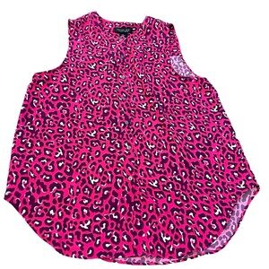 Rachel Zoe Pink Black White Animal Print blouse button down Sleeveless size med